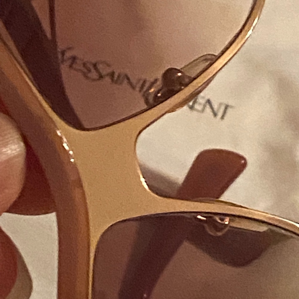 YSL sunglasses used but in mint condition for used glasses - Picture 9 of 11